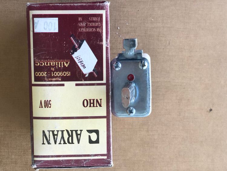 فیوز کاردی 100 آمپر پایه بلند NH 0